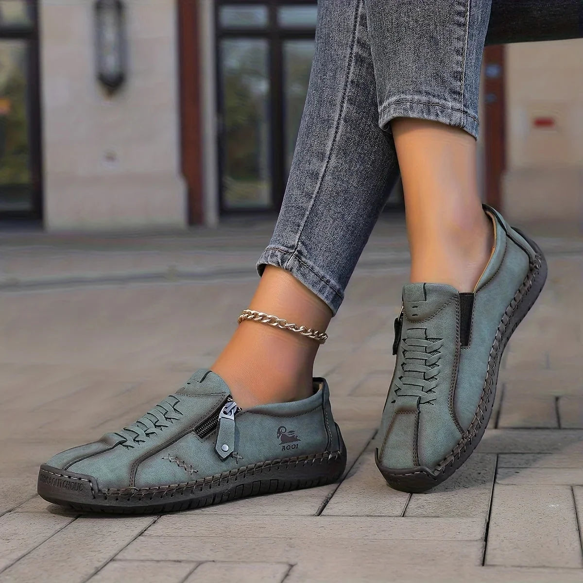 Willa — Retro Side-Zip Comfort Sneakers